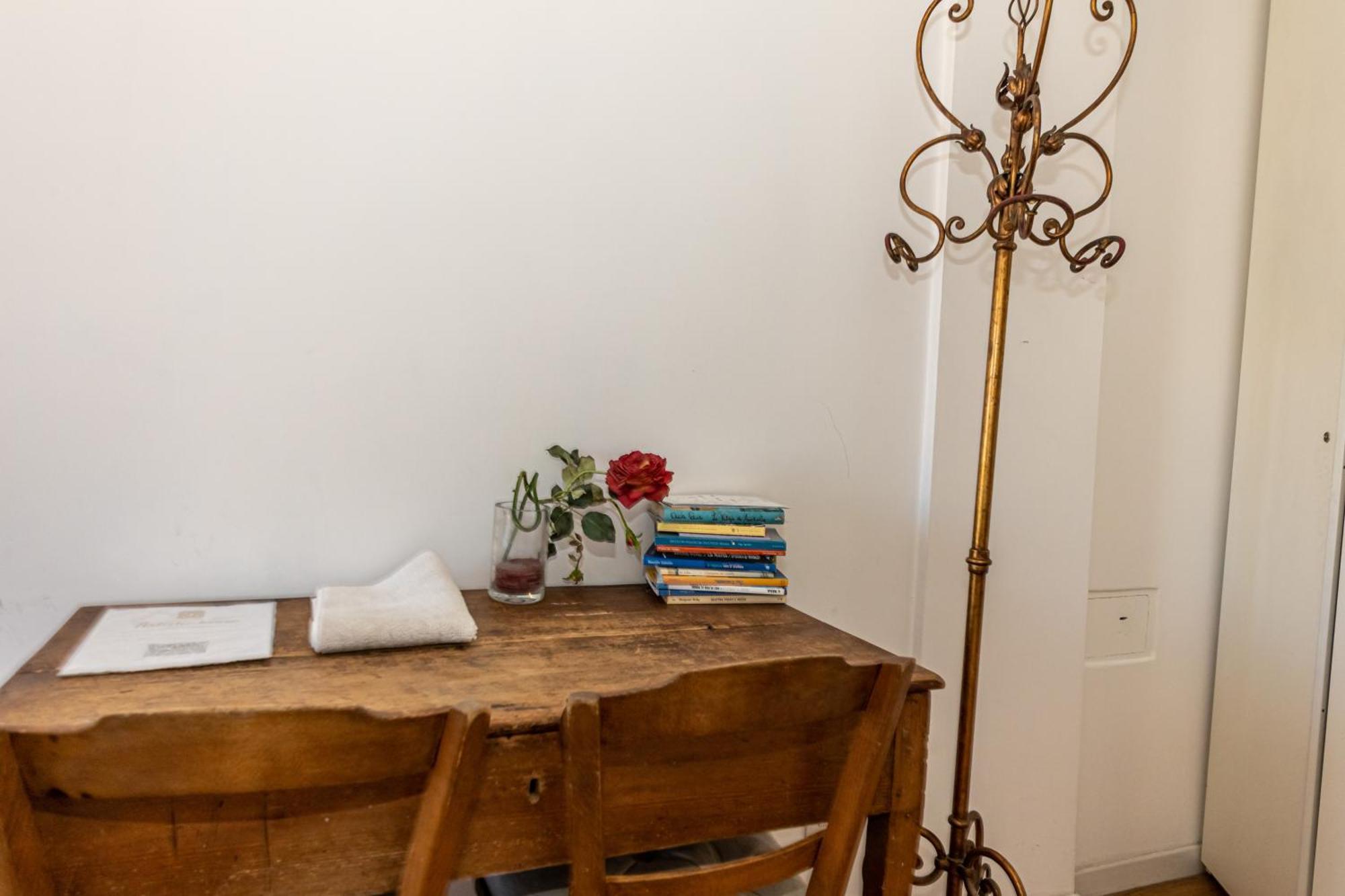 Bed and Breakfast Artistic House Бари Экстерьер фото