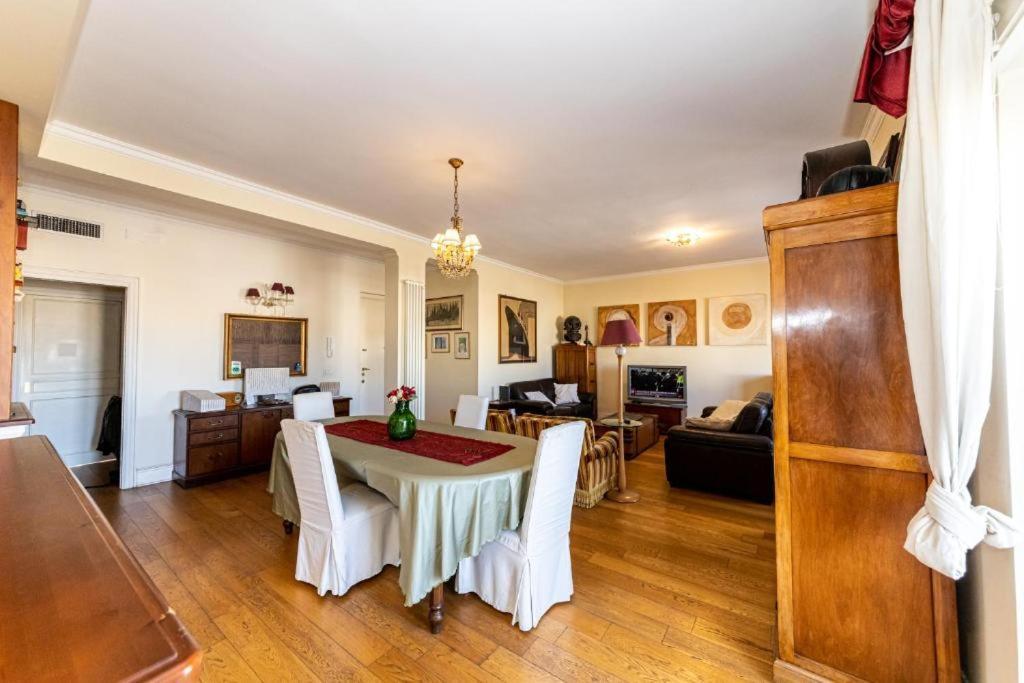 Bed and Breakfast Artistic House Бари Экстерьер фото